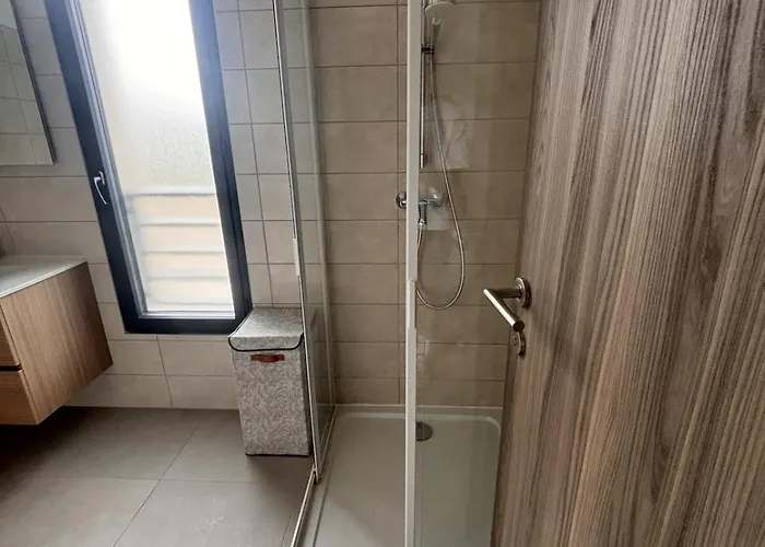 Avec Terrasse - Coeur De Vecchio * Porto-Vecchio (Corsica)